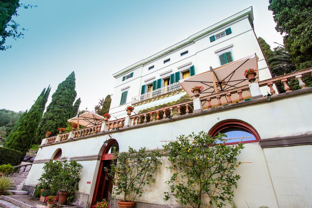 Villa Alta - Residenza D'Epoca Con Piscina Сан-Джулиано-Терме Экстерьер фото