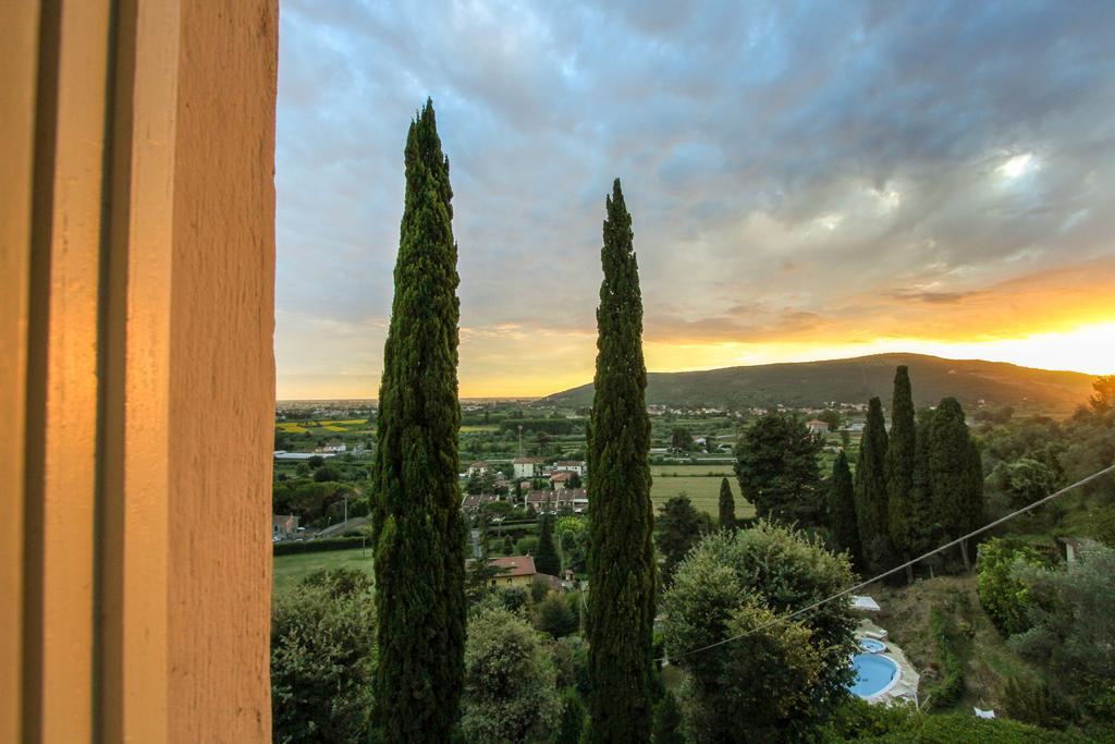 Villa Alta - Residenza D'Epoca Con Piscina Сан-Джулиано-Терме Экстерьер фото