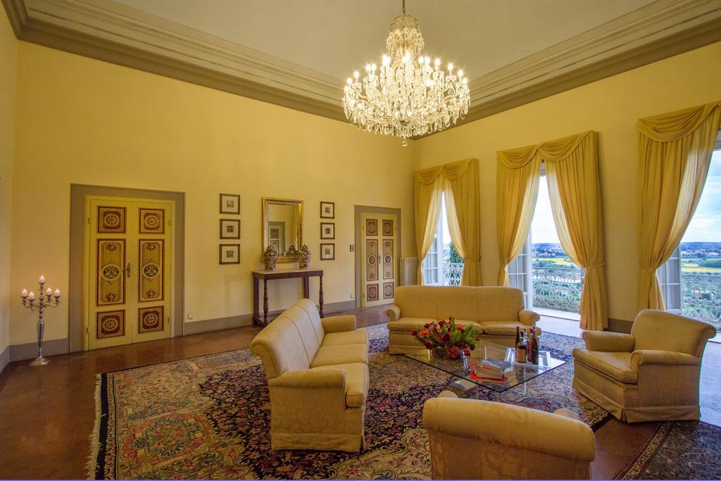 Villa Alta - Residenza D'Epoca Con Piscina Сан-Джулиано-Терме Экстерьер фото
